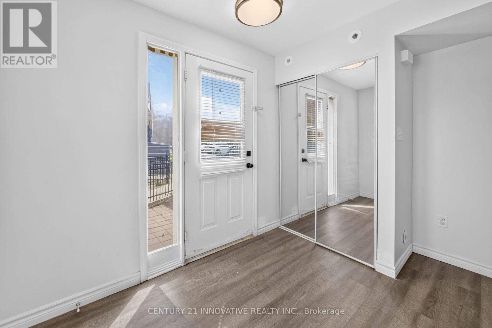 54 - 4620 GUILDWOOD WAY, Mississauga (Hurontario) — photo 8