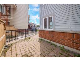 54 - 4620 Guildwood Way, Mississauga, ON L5R1Z3 Photo 39
