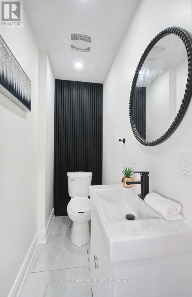 16 GLENCAIRN SQUARE - 14