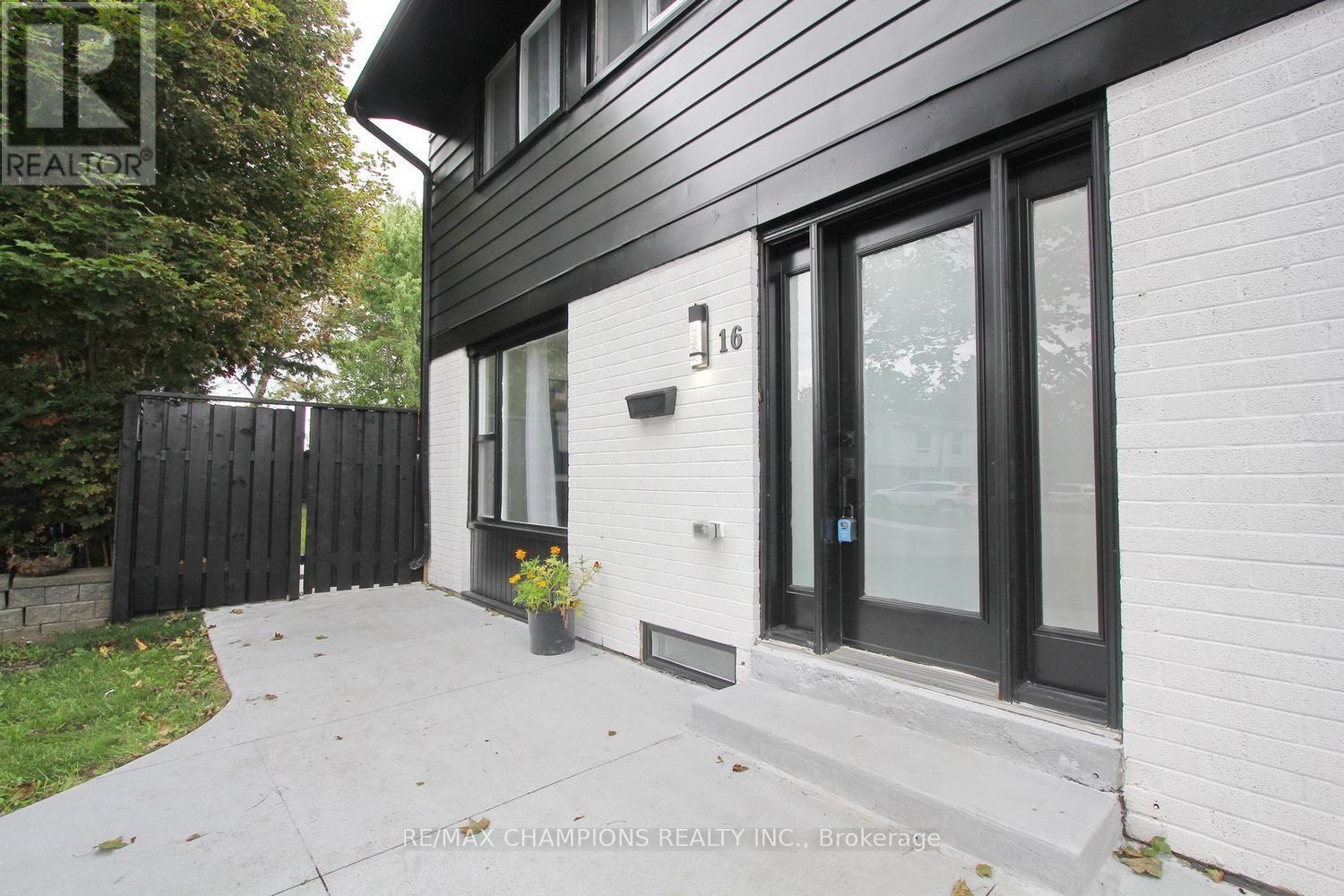 16 GLENCAIRN SQUARE - 3