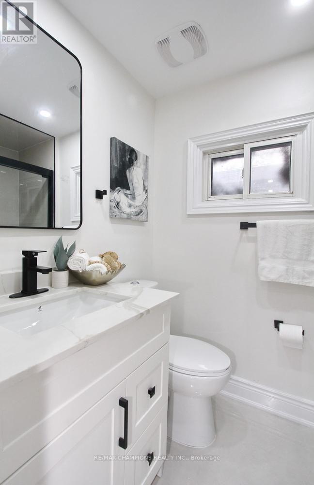 16 GLENCAIRN SQUARE - 33