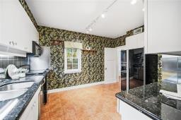111 Girton Boulevard, Winnipeg, MB R3P0A4 Photo 17
