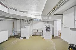 111 Girton Boulevard, Winnipeg, MB R3P0A4 Photo 39