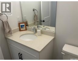 160 Echo Lane, Martensville, SK S0K2T1 Photo 16