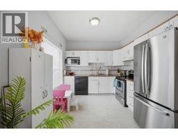 47 Bridlewood View Sw, Calgary, AB T2Y3X7 Photo 12