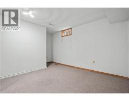 14 Indian Crescent, Hamilton, ON L8V4V6 Photo 15