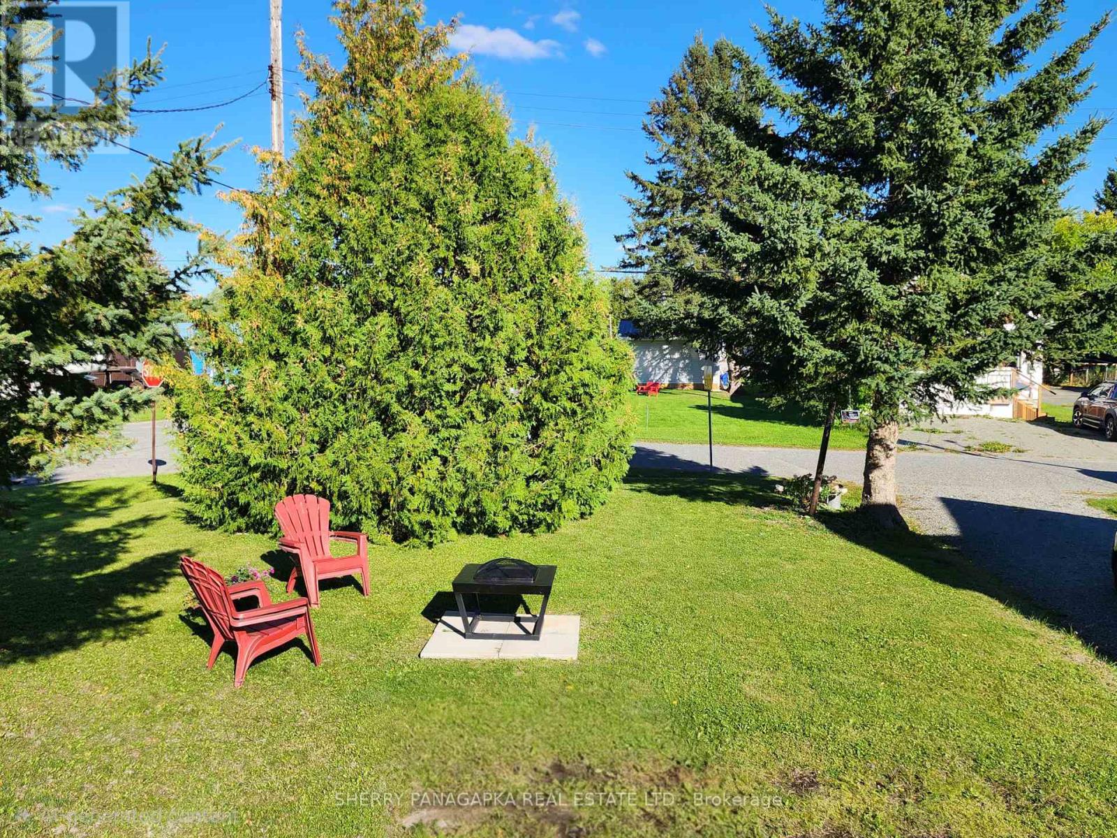 24 MARKET STREET, Kirkland Lake (Larder Lake) — photo 6