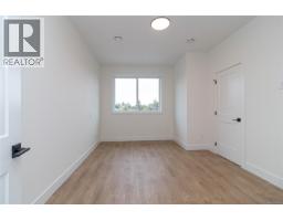 A 2235 Shelbourne St, Victoria, BC V8R4L2 Photo 15