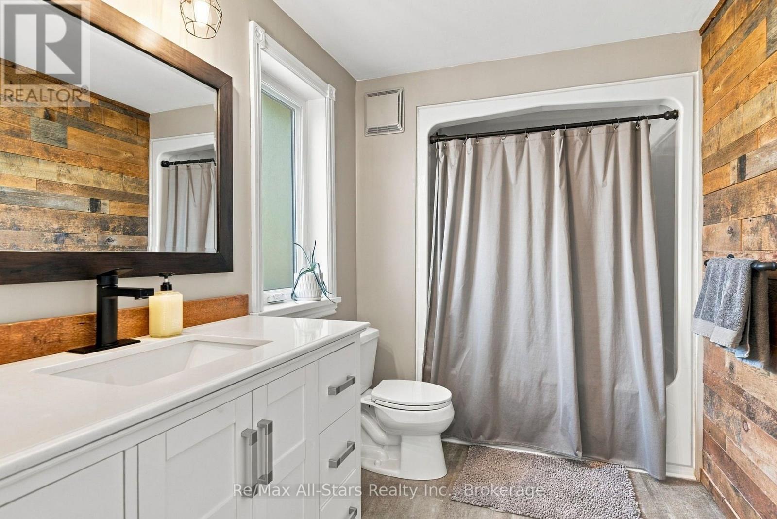28 BLACKWATER ROAD - Image 19