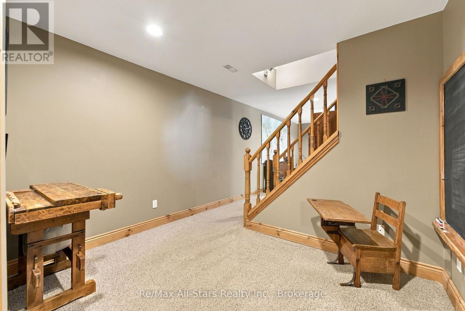 28 BLACKWATER ROAD - 22