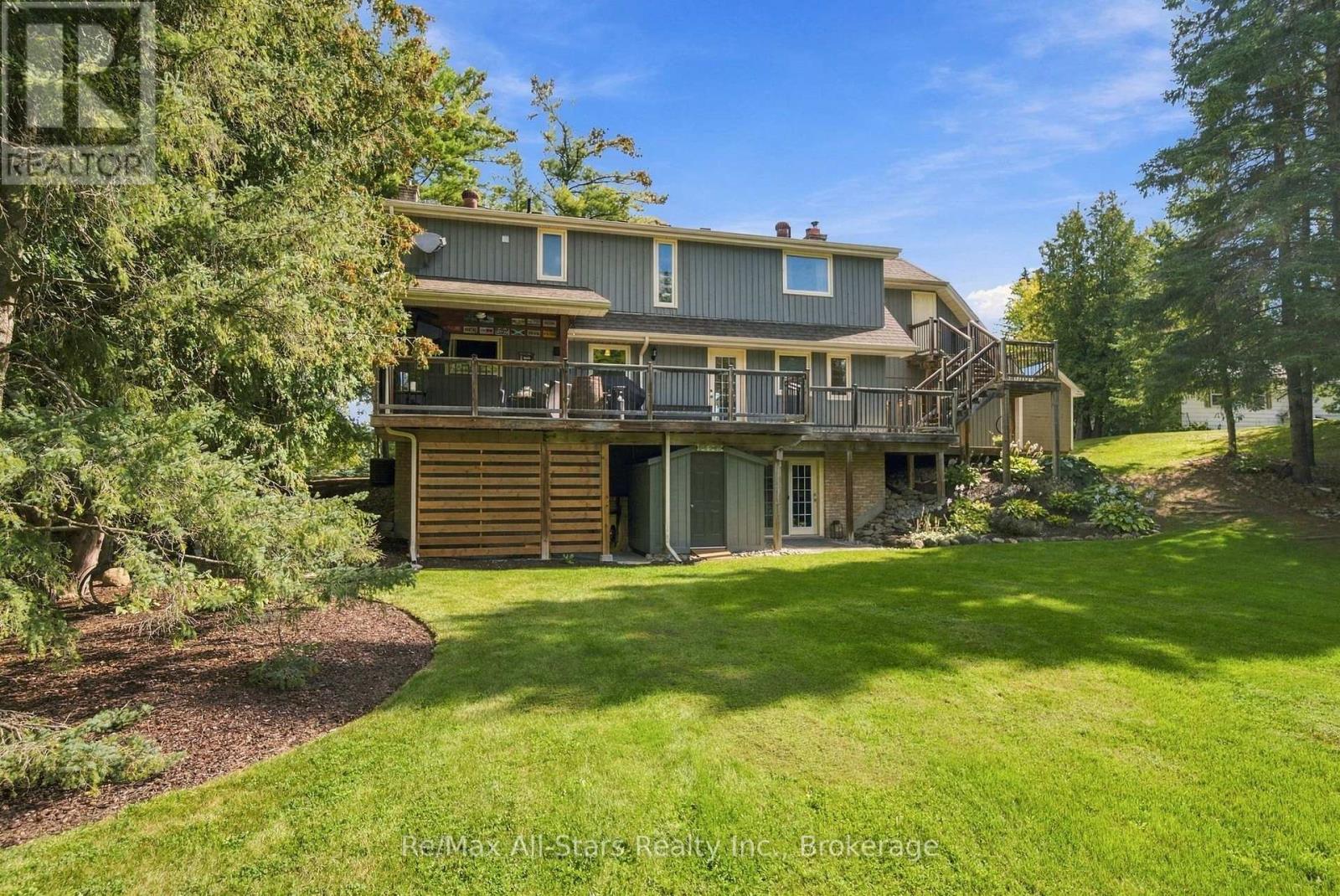 28 BLACKWATER ROAD - 40