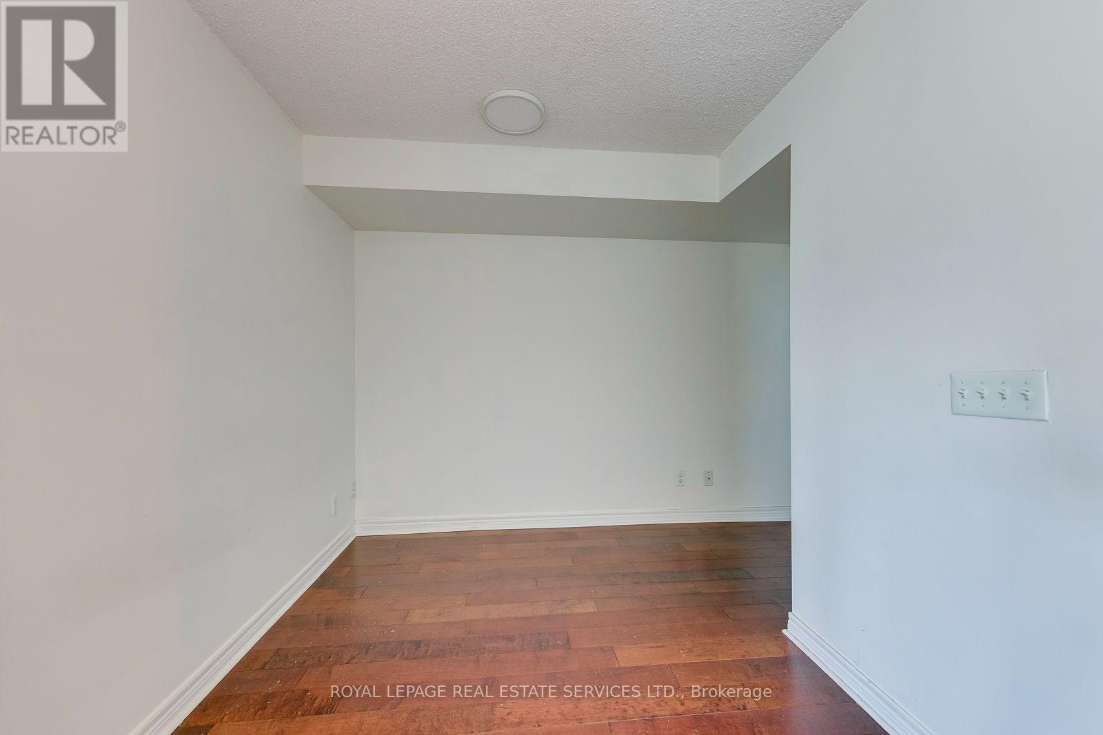 2012 - 30 GRAND TRUNK CRESCENT, Toronto (Waterfront Communities) — photo 10