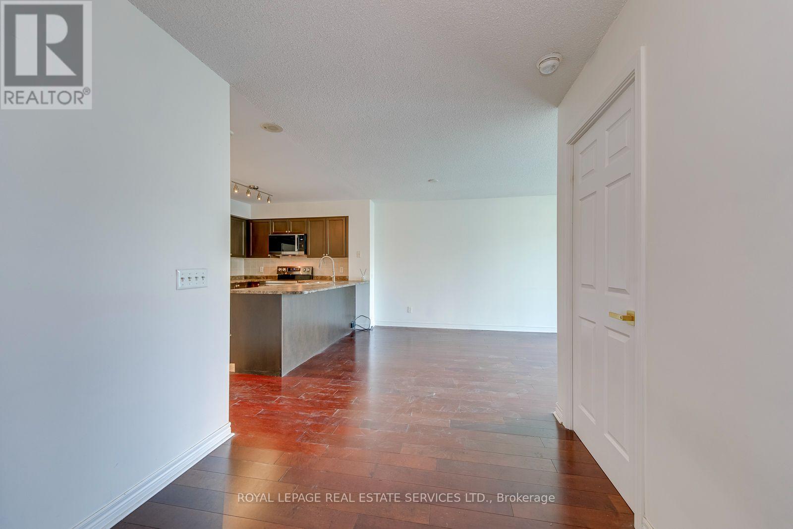 2012 - 30 GRAND TRUNK CRESCENT, Toronto (Waterfront Communities) — photo 11