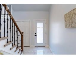 1216 Charlotte Circle, Pickering, ON L1V3P8 Photo 11