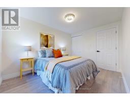 1216 Charlotte Circle, Pickering, ON L1V3P8 Photo 16