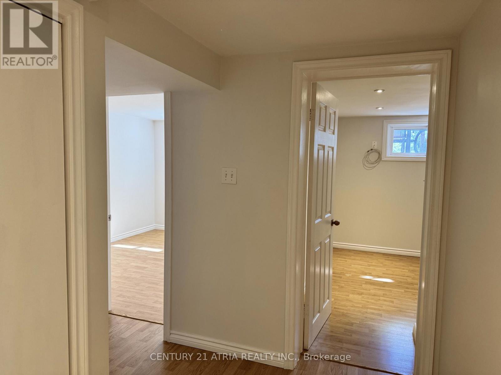 BSMT - 28 WILLOWHURST CRESCENT, Toronto (Wexford-Maryvale) — photo 8