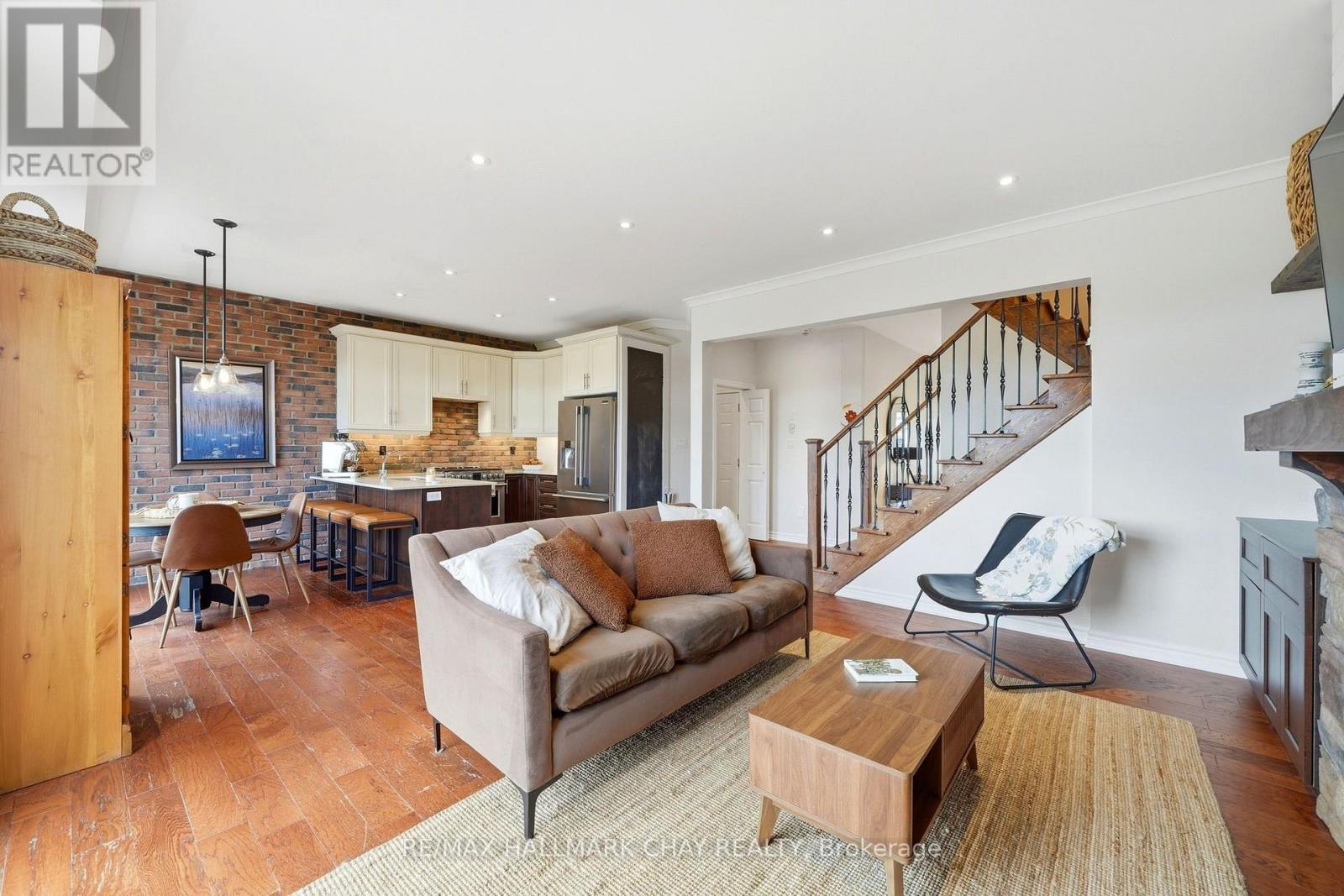 56 STRACHAN TRAIL, New Tecumseth (Beeton) — photo 10