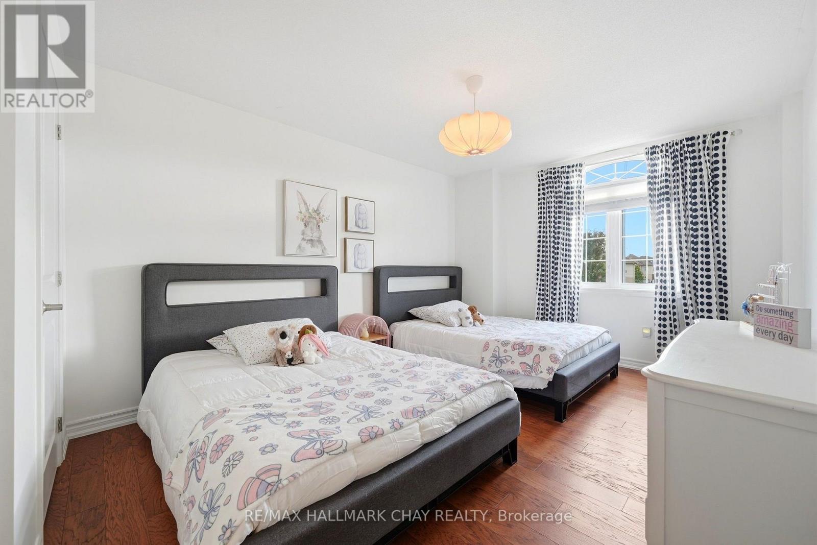56 STRACHAN TRAIL - 25