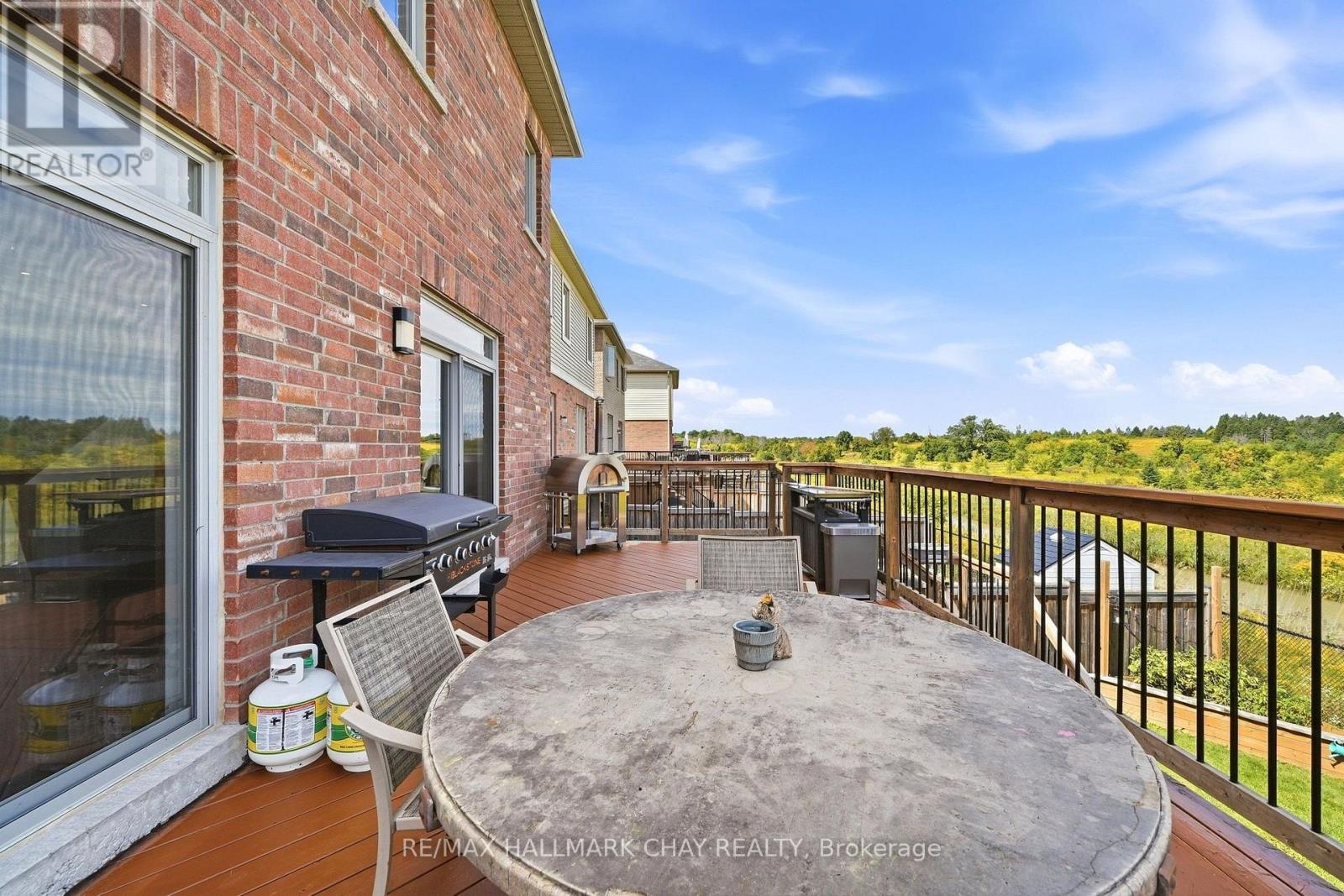56 STRACHAN TRAIL - 40
