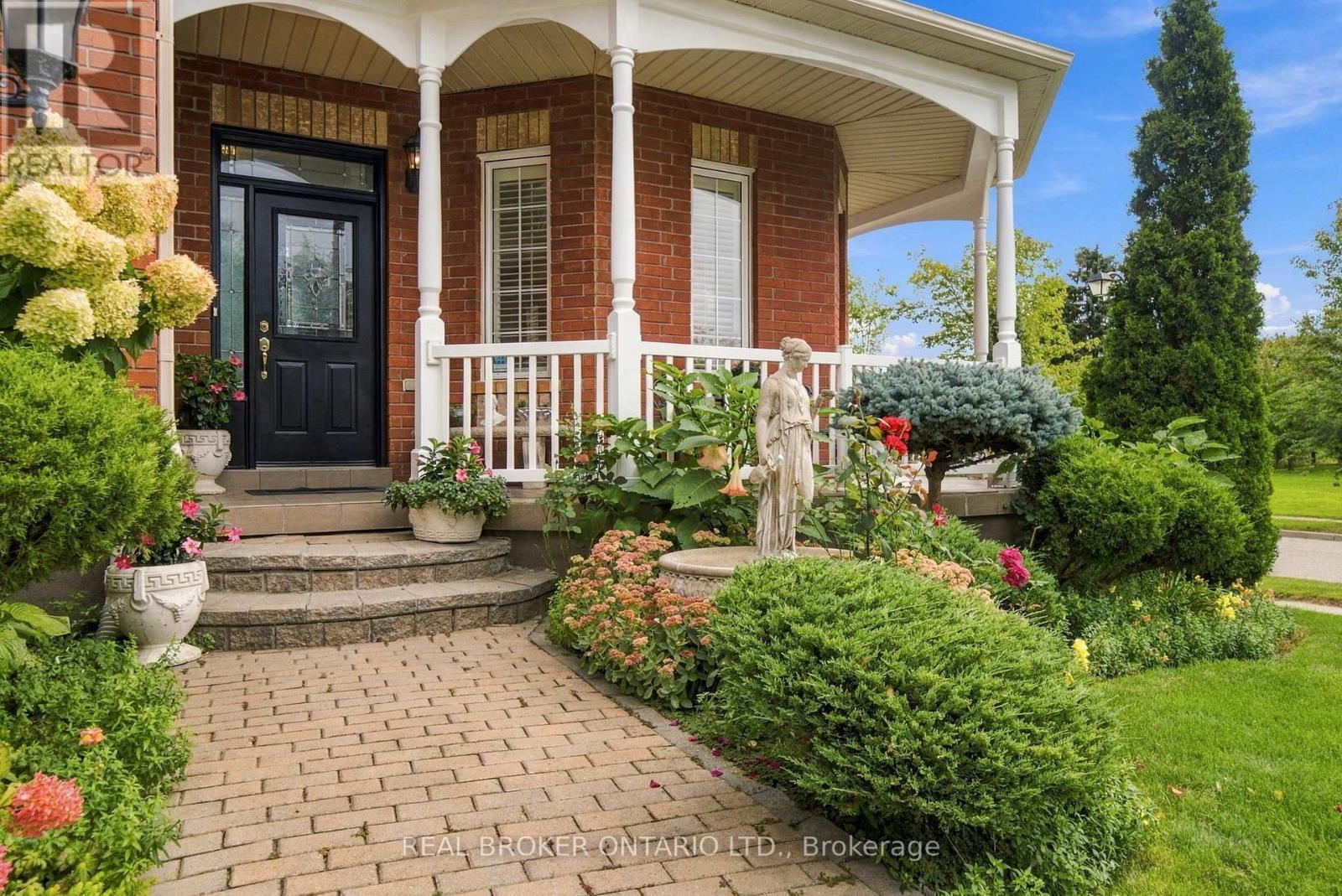 33 PASCOE DRIVE, Markham (Cornell) — photo 6