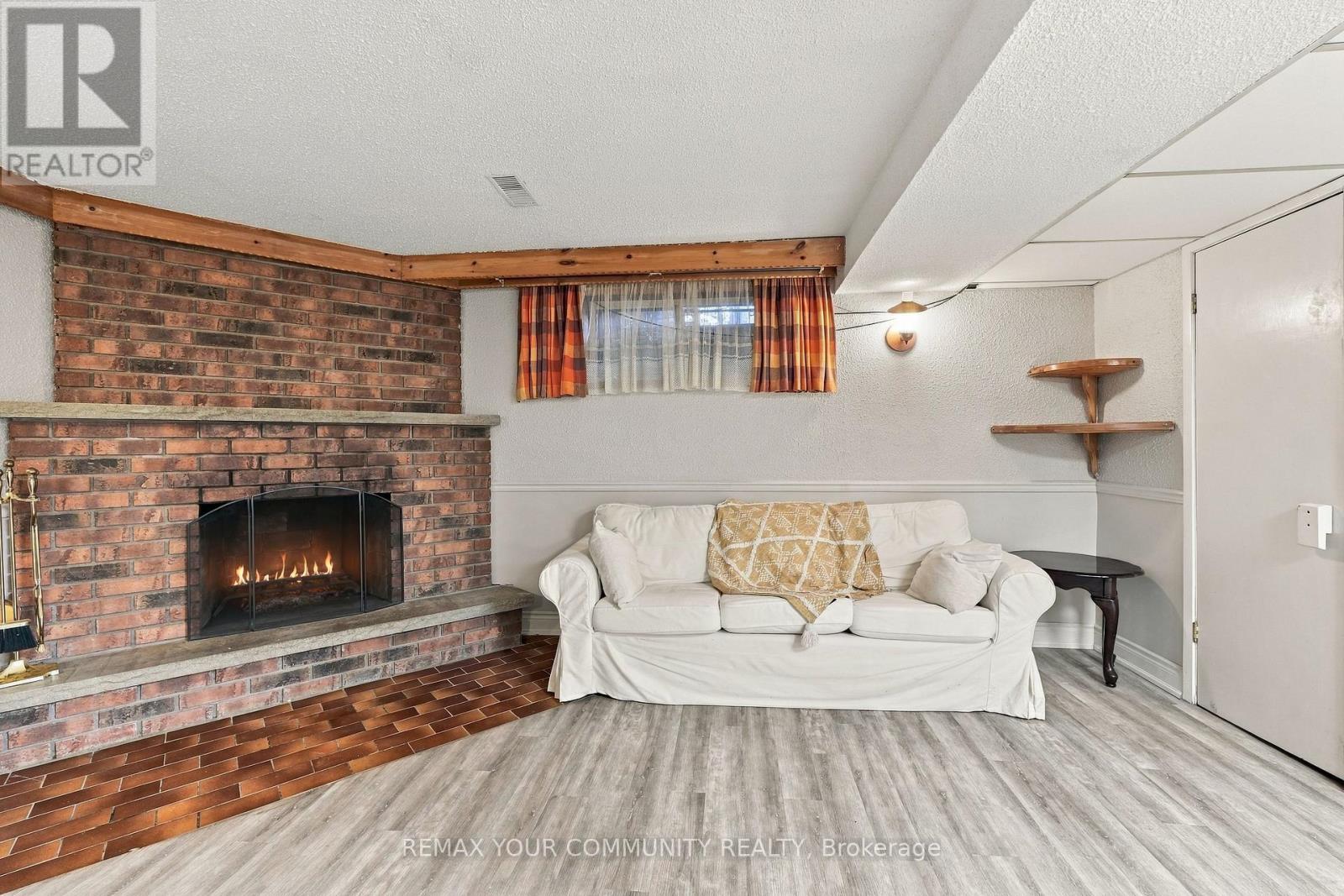 59 REDWATER DRIVE - Image 28