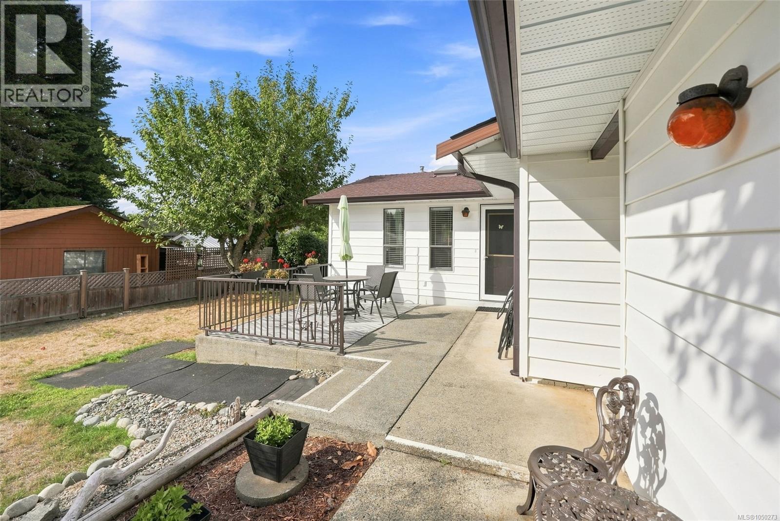 517 Hall Rd - Image 30