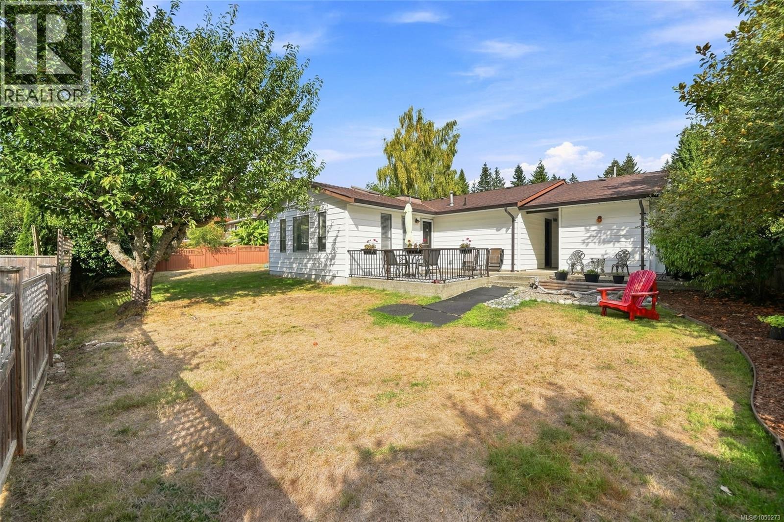 517 Hall Rd - 9