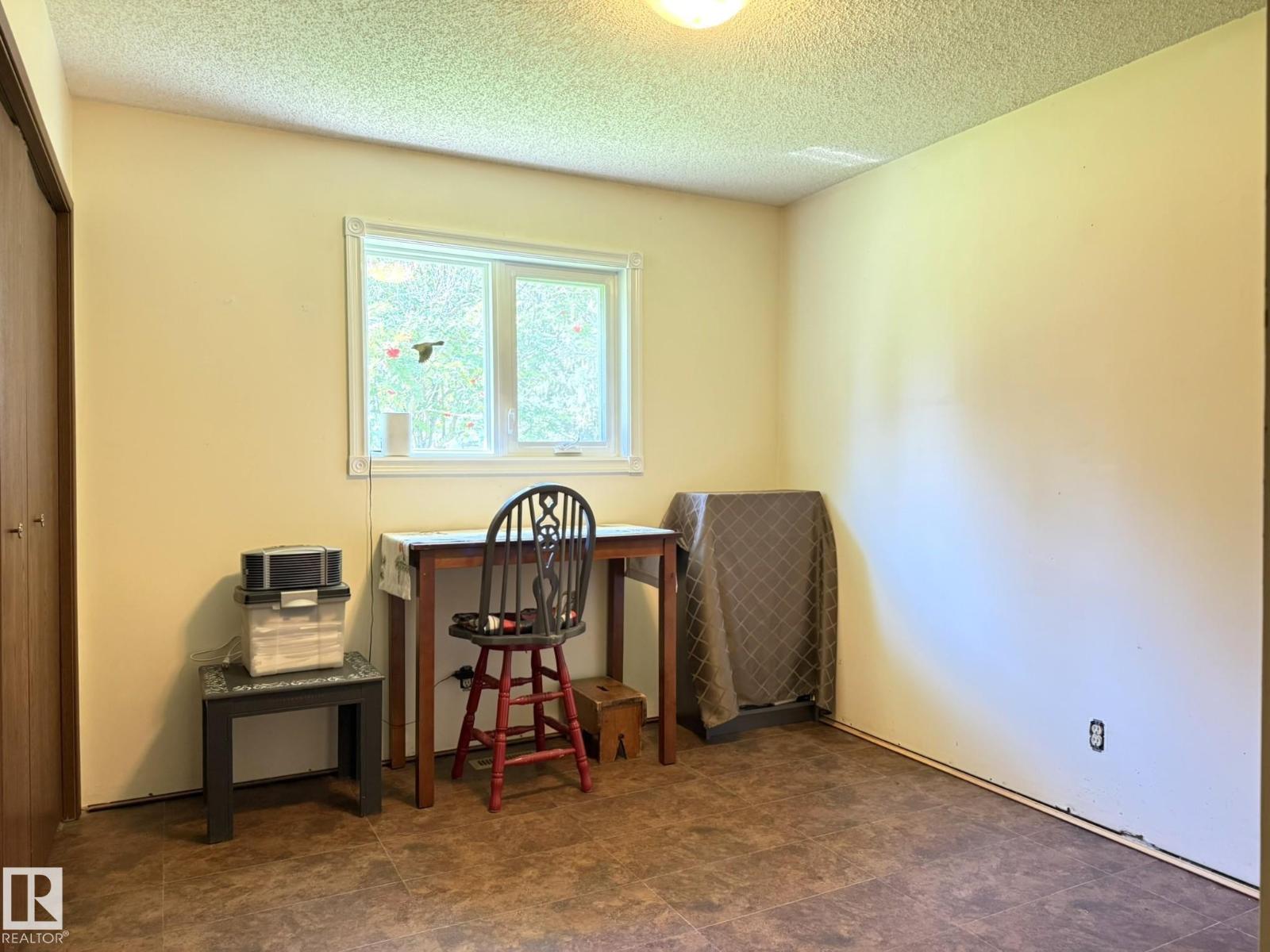 474009 RGE ROAD 10 - 19