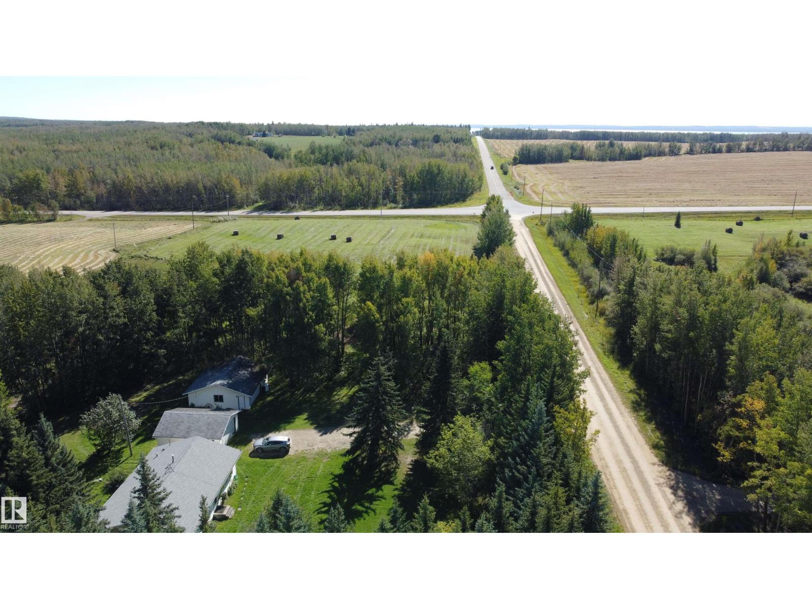 474009 RGE ROAD 10 - 28