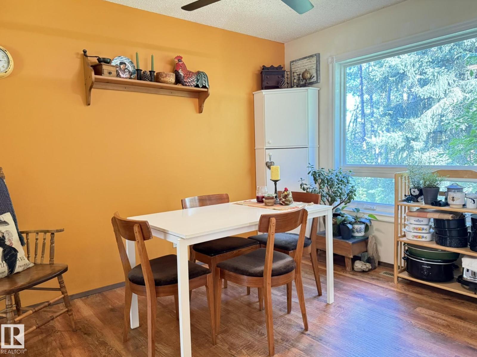 474009 RGE ROAD 10 - 9