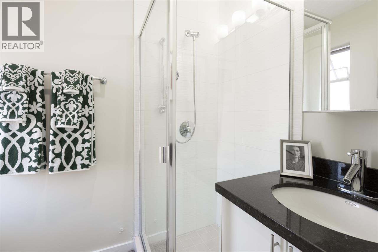 3 Bed, 4 Bath House for Rent in Vancouver – L01 788 W 8TH AVENUE, Vancouver – MLS# R3167474 - Image 10