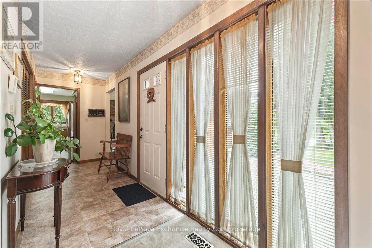 26 DAWSON DRIVE, Kincardine — photo 4