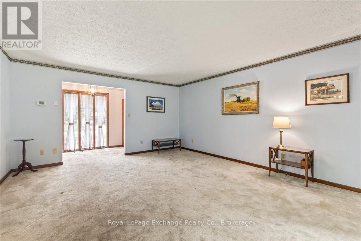 26 DAWSON DRIVE, Kincardine — photo 5