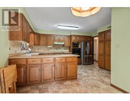Dining room - 26 Dawson Drive, Kincardine, ON N2Z2X6 Photo 10