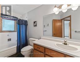 26 Dawson Drive, Kincardine, ON N2Z2X6 Photo 20