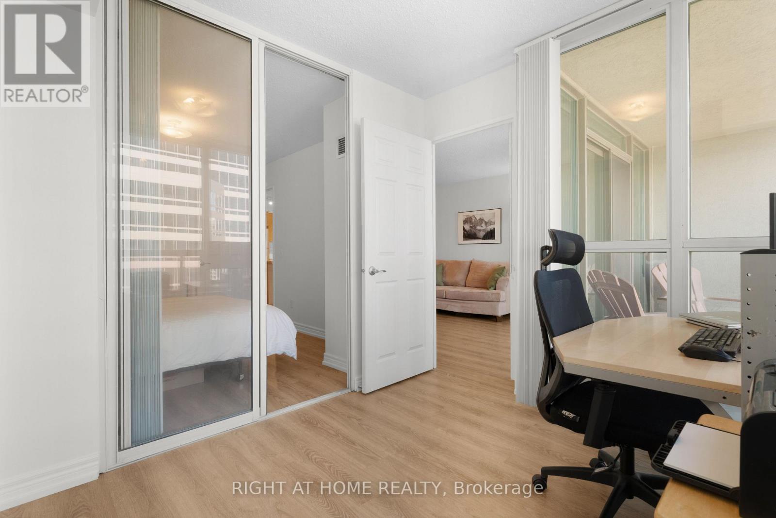 1602 - 18 PARKVIEW AVENUE, Toronto (Willowdale East) — photo 9