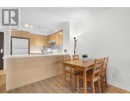 1602 - 18 Parkview Avenue, Toronto, ON M2N7H7 Photo 12