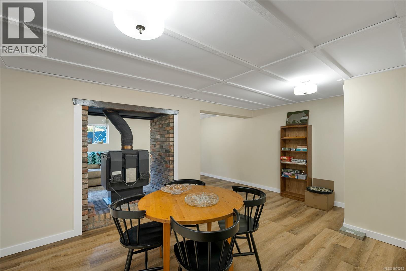 556 Coal Harbour Rd - 34