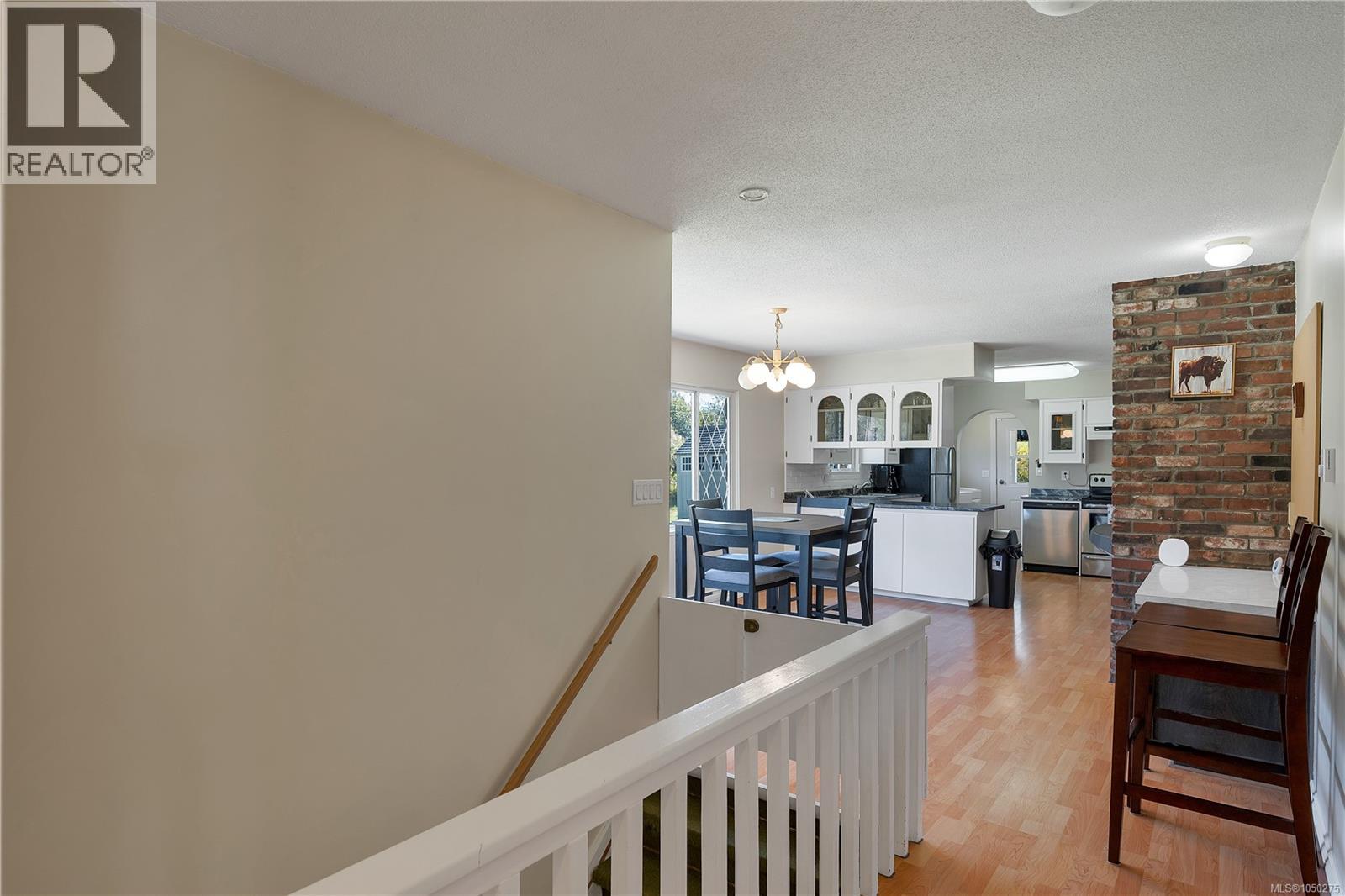 556 Coal Harbour Rd - 24