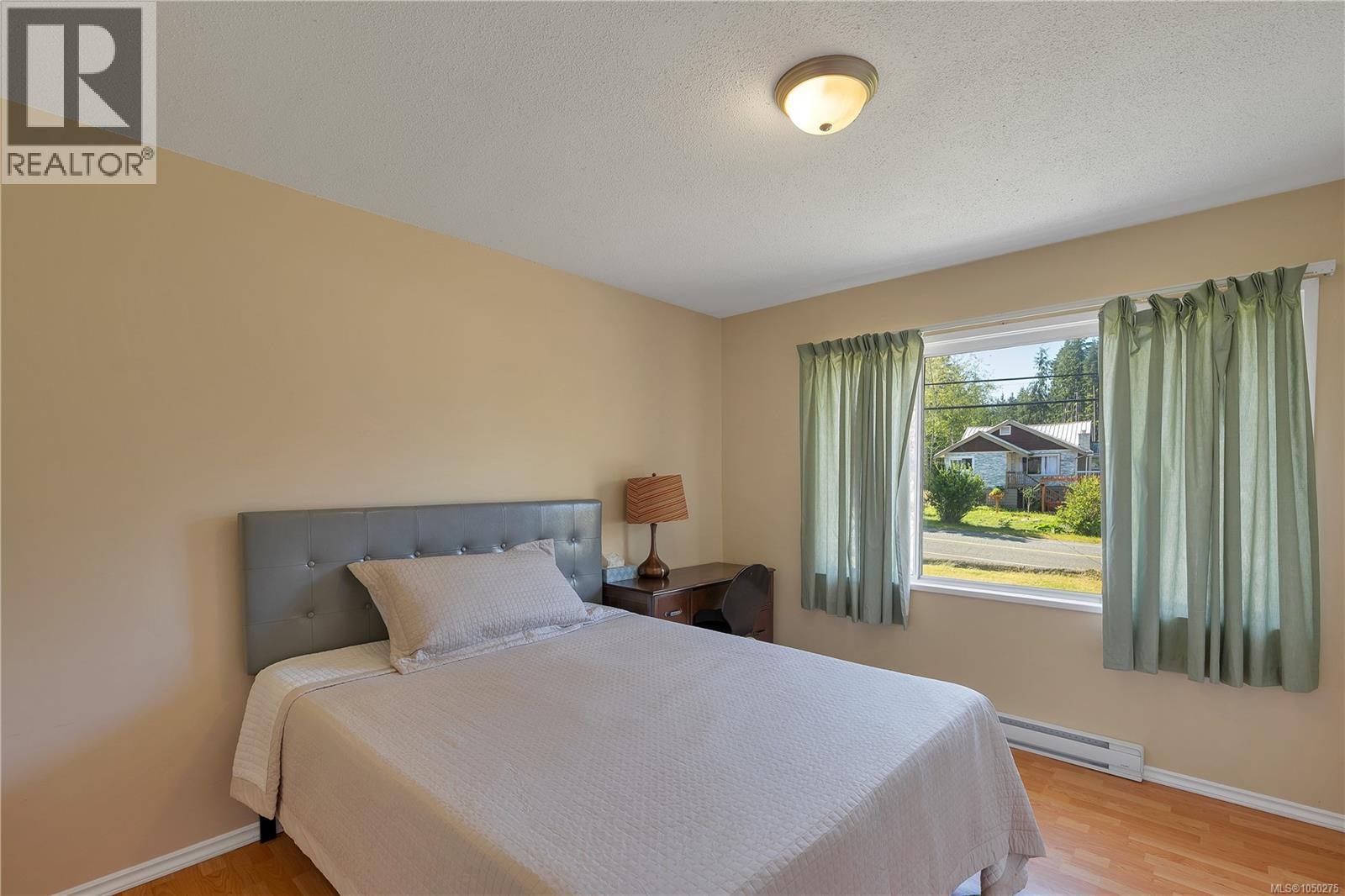 556 Coal Harbour Rd - 22