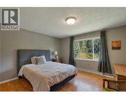 556 Coal Harbour Rd, Port Hardy, BC V0N1K0 Photo 17