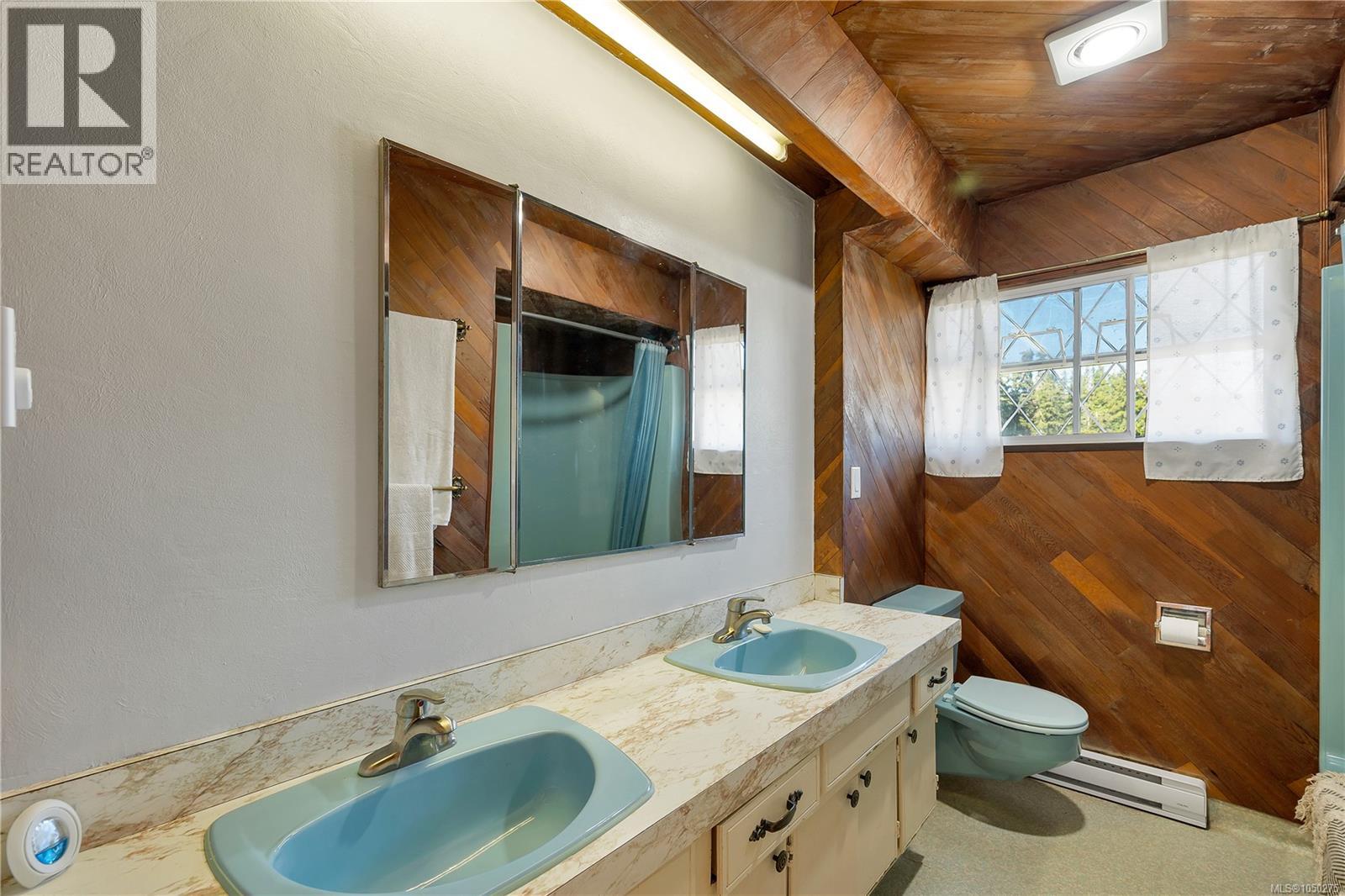 556 Coal Harbour Rd - 20