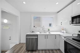323 Kildare Avenue W, Winnipeg, MB R3Y0C3 Photo 8