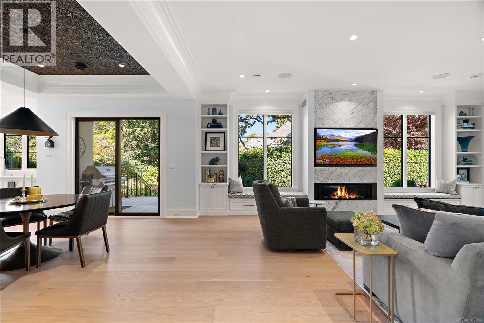  3395 Weald Road South, Oak Bay