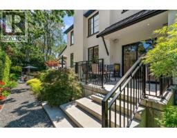 Office - 3395 Weald Rd S, Oak Bay, BC V8R6E4 Photo 12