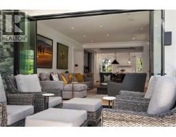3395 Weald Rd S, Oak Bay, BC V8R6E4 Photo 43