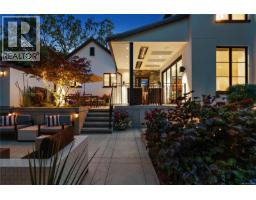Bonus Room - 3395 Weald Rd S, Oak Bay, BC V8R6E4 Photo 8