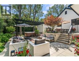 3395 Weald Rd S, Oak Bay, BC V8R6E4 Photo 85