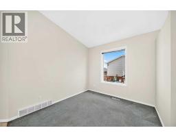 4pc Bathroom - 23 San Diego Manor Ne, Calgary, AB T1Y7B6 Photo 6