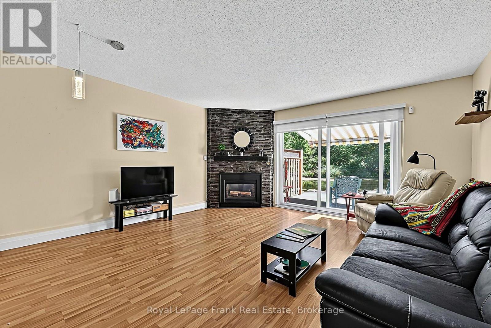 # 21 - 21 LAGUNA PARKWAY, Ramara (Brechin) — photo 10